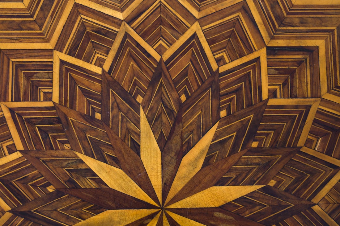 GERMAN BIEDERMEIER WALNUT SIDE TABLE - 7