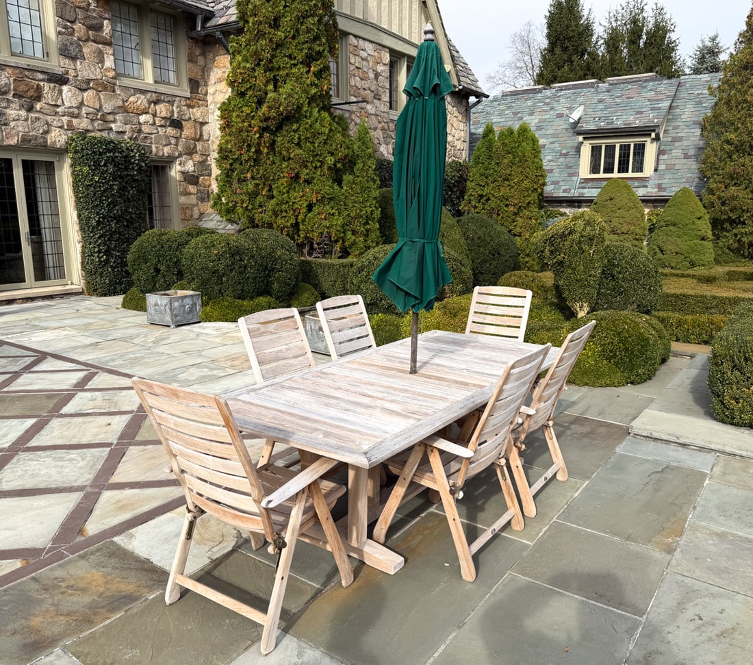 BROWN JORDAN MISSION TEAK TABLE & CHAIRS - 2