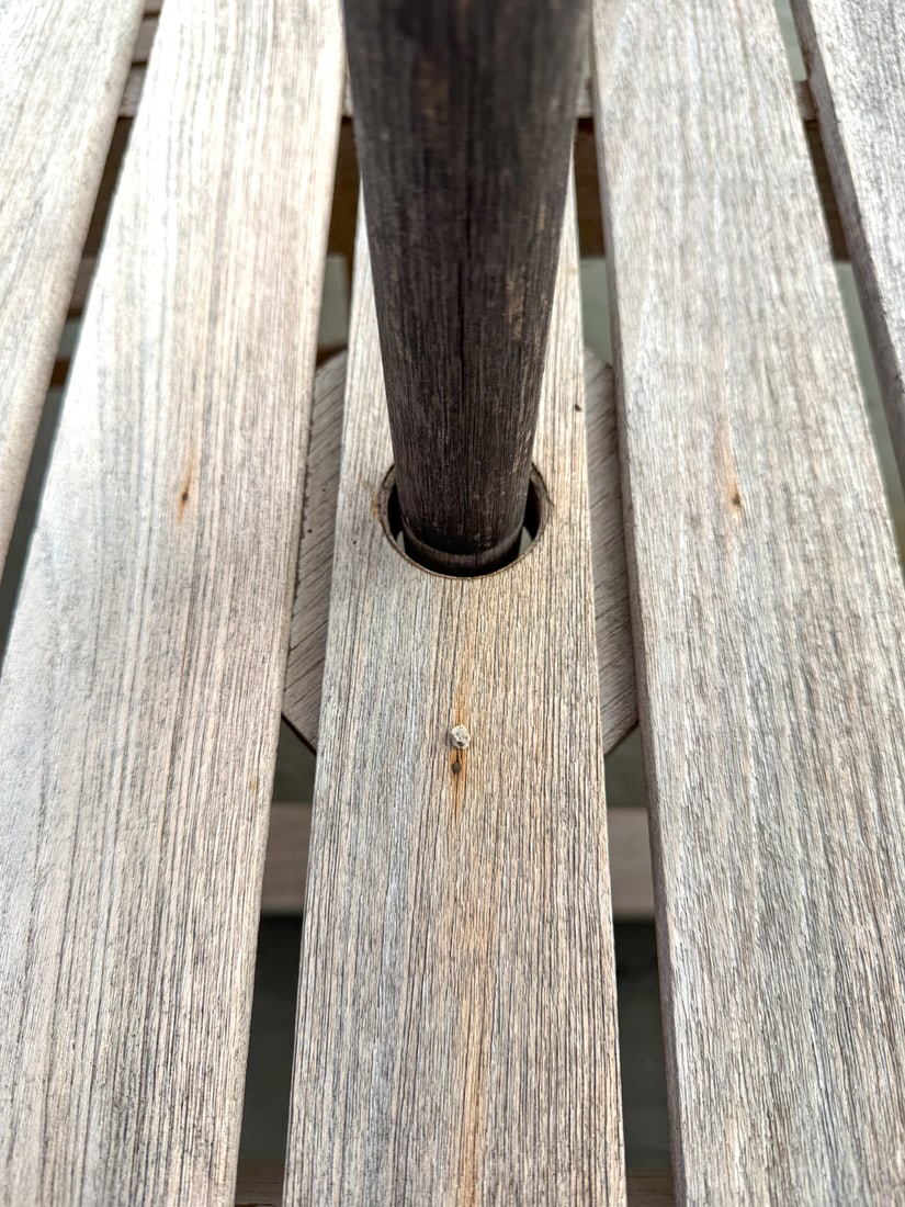 BROWN JORDAN MISSION TEAK TABLE & CHAIRS - 8