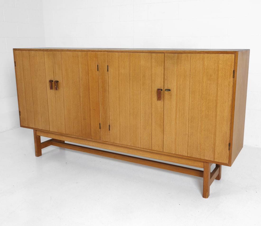 NIELS CHRISTIANSEN JUN DANISH OAK SIDEBOARD 1960S (1 of 20)