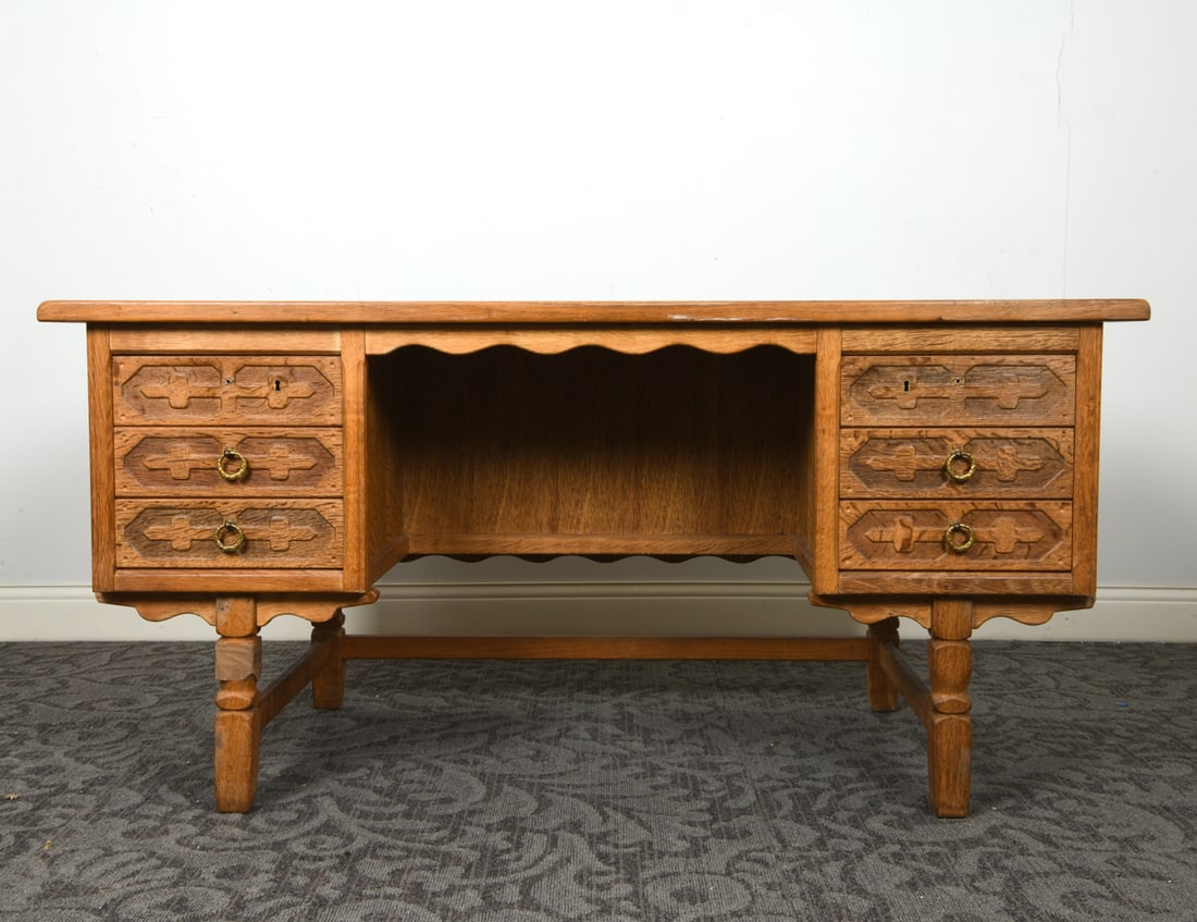 HENNING KJAERNULF STYLE DANISH OAK DESK C. 1970S (1 of 20)