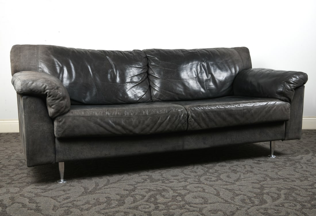 DE SEDE STYLE LEATHER SOFA C. 1970S (1 of 9)