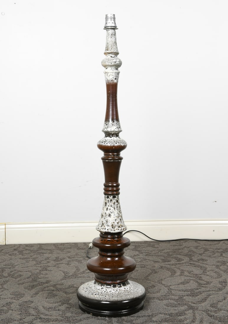 SCANDINAVIAN CERAMIC FLOOR LAMP C. 1970S: Tall ceramic floor lamp, Scandinavian, circa 1970s. Dimensions: H 47.5" x Dia. 11". Condition: Wiring untested, European plug. Remnants of painted surface present, flaking in places. Wear consistent w