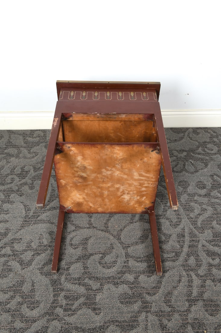 SWEDISH PAINT DECORATED SIDE TABLE - 10