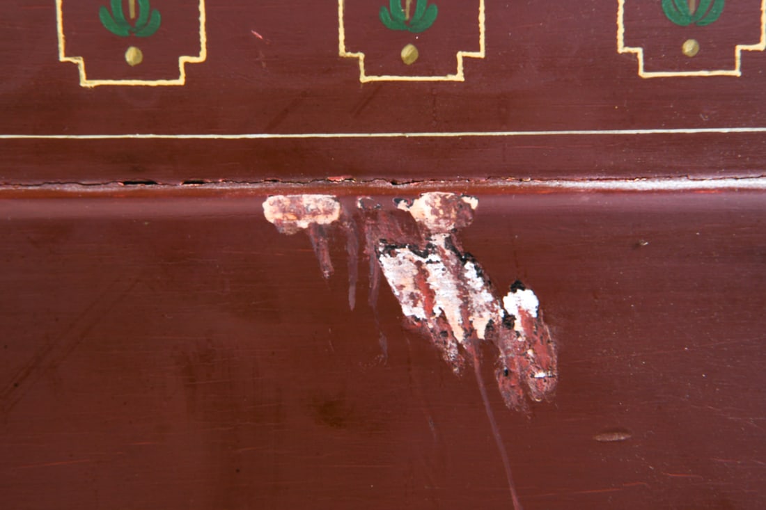 SWEDISH PAINT DECORATED SIDE TABLE - 9