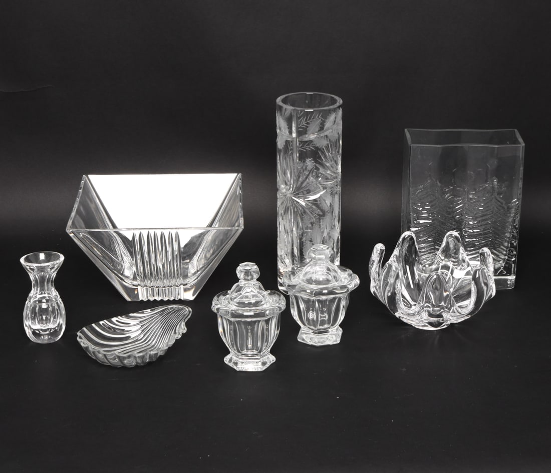 (8) DECORATIVE GLASS GROUPING W TIFFANY & BACCARAT (1 of 16)