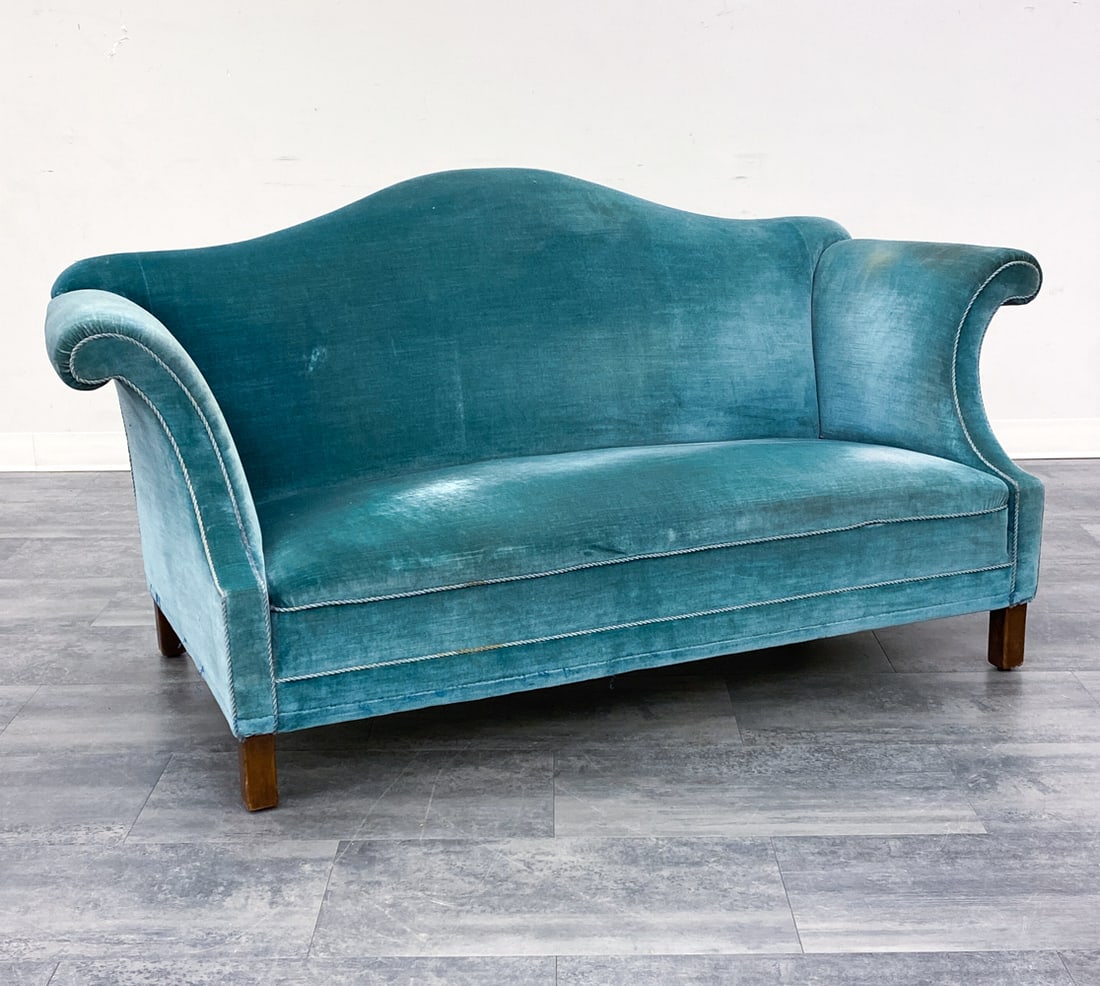 SCANDINAVIAN BLUE VELOUR SOFA (1 of 13)