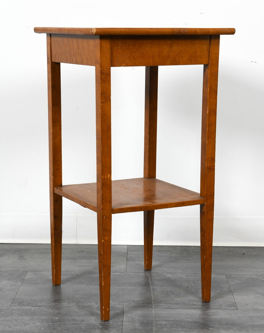 SCANDINAVIAN BEECH SIDE TABLE C. 1970S - 2