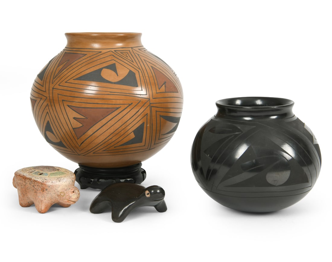 SOUTHWESTERN POTTERY GROUP INCL. NICOLAS SILVEIRA (1 of 16)