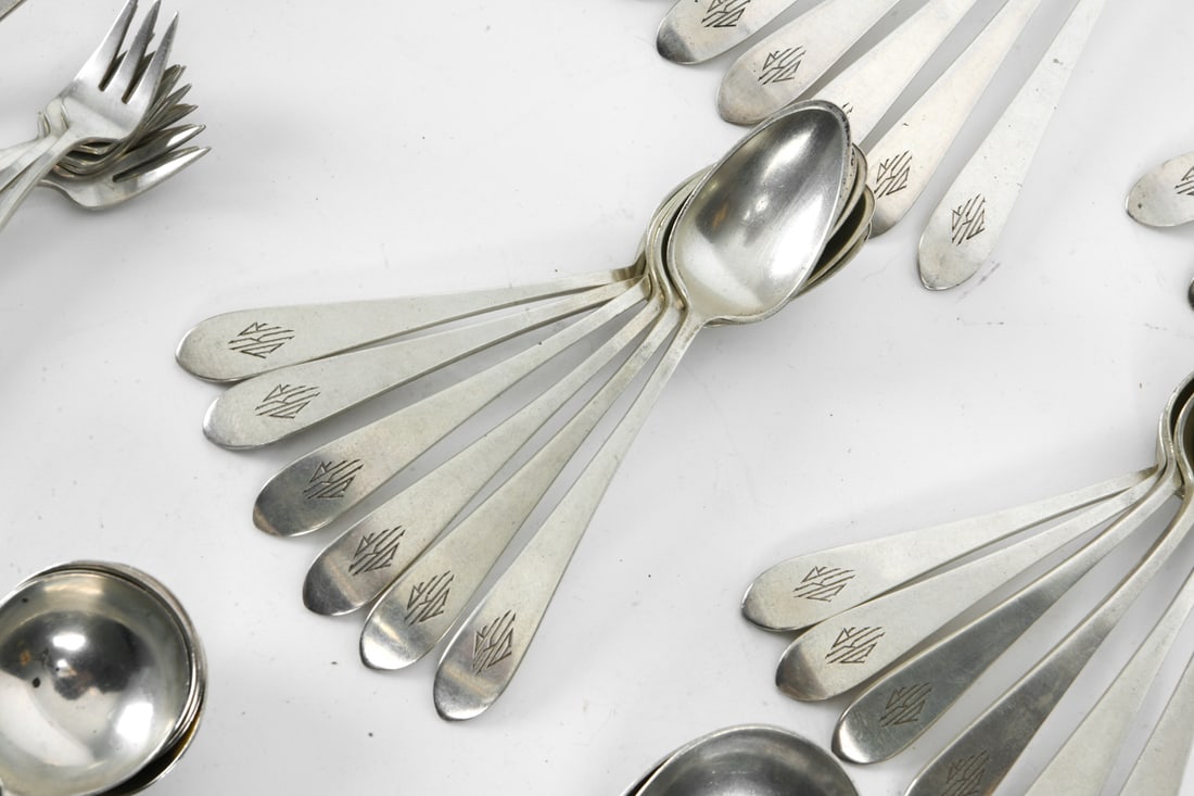 GORHAM STERLING SILVER FLATWARE SET - 10