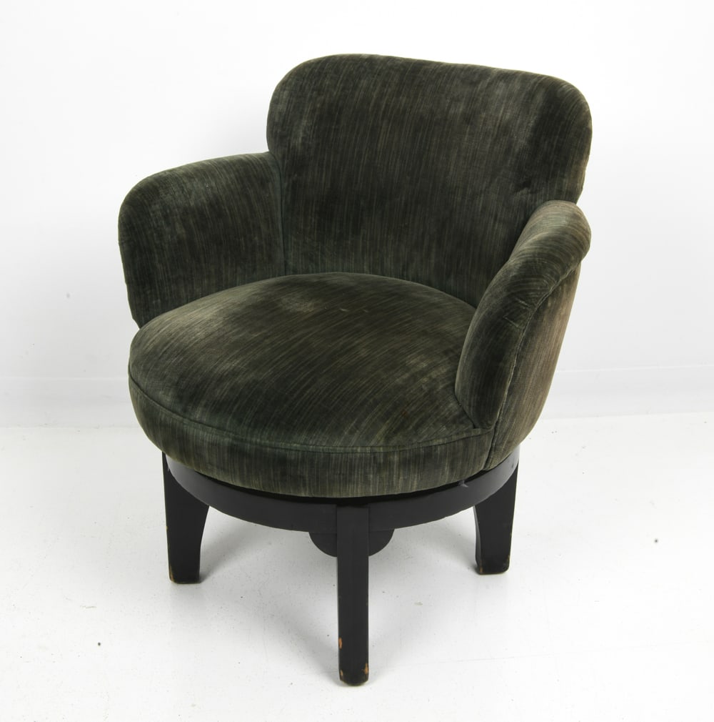 DECO STYLE VELOUR SWIVEL CHAIR C. 1940S: Swivel chair in green ribbed velour upholstered seating. Curved back and arms. Heavy-duty base with steel screw mechanism. Circa 1940s. Dimensions: H 29.25" x W 28.25" x D 27" Condition: Light scuffs 
