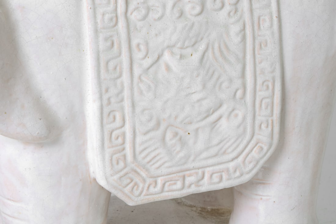 CERAMIC ELEPHANT GARDEN STOOL - 10