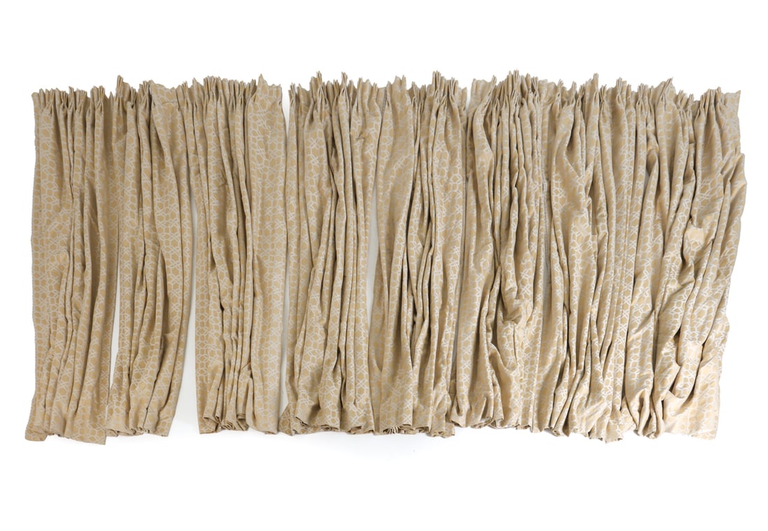 GROUPING OF CURTAINS: Dimensions: The Width of both drapes together W 69" x H 106" Condition: Wear consistent with age and use.