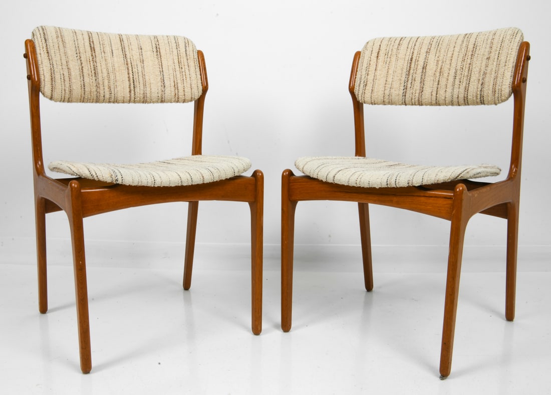 PAIR ERIK BUCH FOR ODDENSE TEAK DINING CHAIRS (1 of 13)