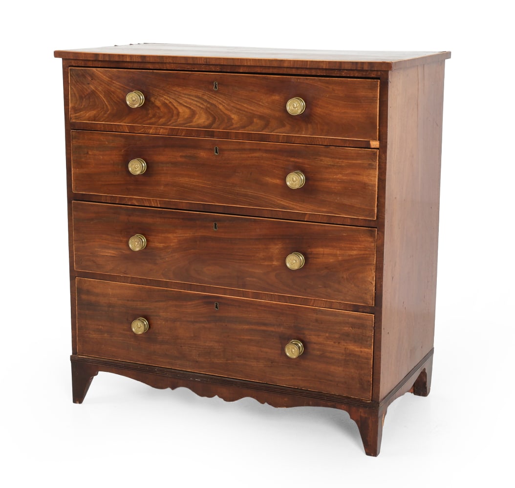 ANTIQUE GEORGIAN STYLE MAHOGANY CHEST OF DRAWERS: Chest of drawers with rectangular top. Brass pulls and central escutcheons. Bracket feet and curved apron. 18th/19th century. Dimensions: H 39.5" x W 37" x D 20.5". Condition: No key. Splits and few l