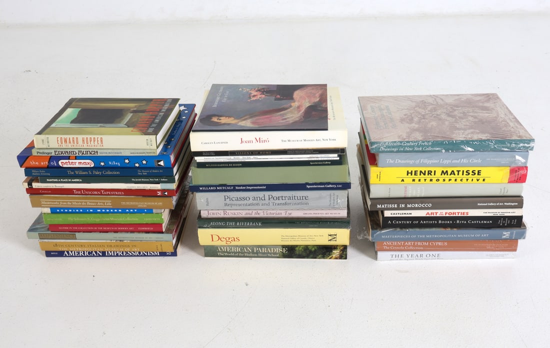 ART BOOKS GROUPING INCL. MATISSE & MET (1 of 10)