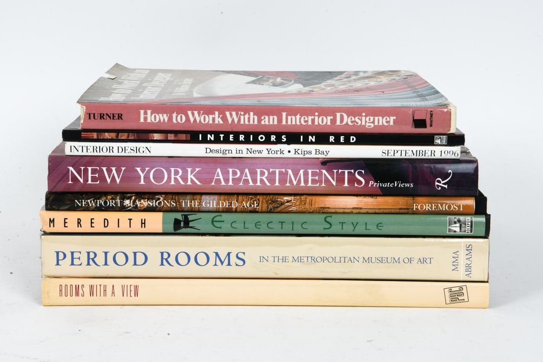 INTERIOR DESIGN COFFEE TABLE BOOKS GROUPING (1 of 18)