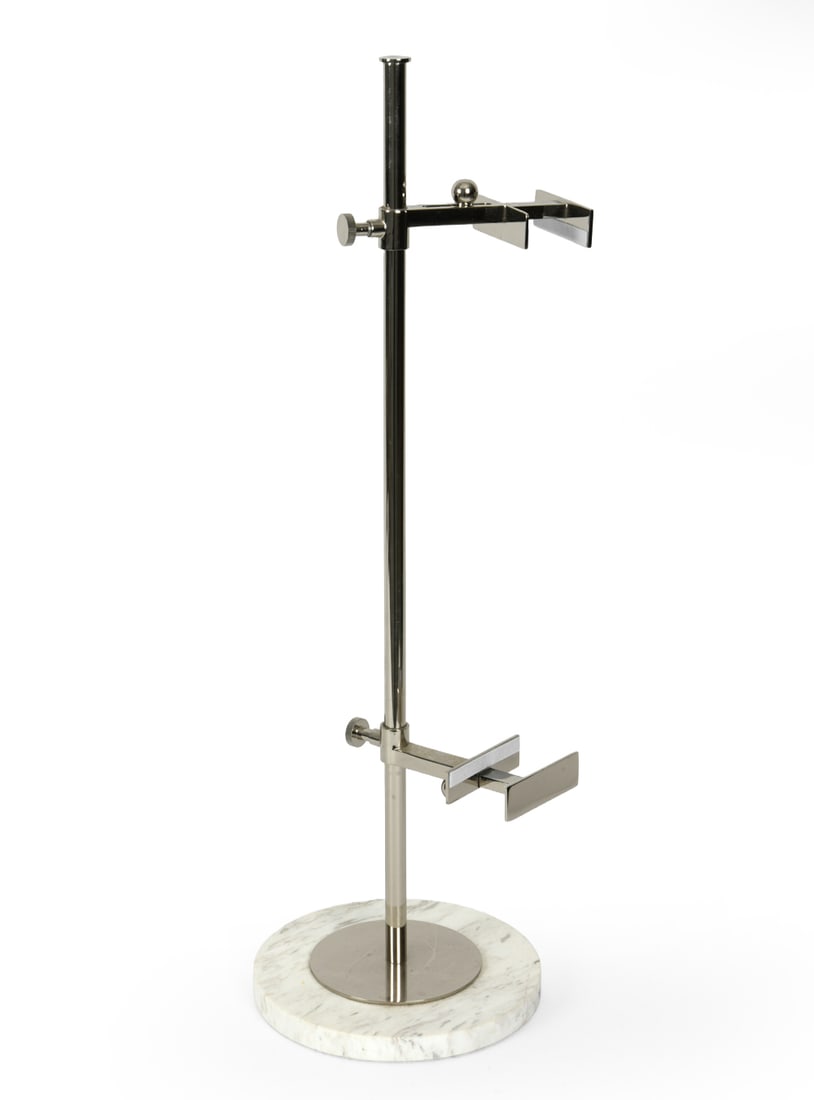 STYLE OF JONATHAN ADLER CHROME & MARBLE EASEL: Vertical chrome steel pole with adjustable horizontal mounts and circular marble base. Dated "2019.07" underneath. Dimensions: H 28" x Dia. 8.75". Condition: Light scratches to metal and stone. Wear c
