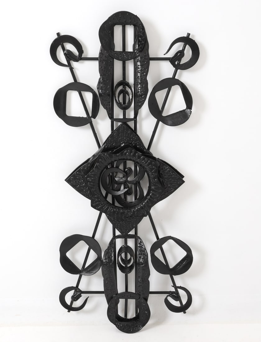 ATTR. HENRIK HORST ABSTRACT WROUGHT IRON SCULPTURE: Geometric abstract designed sculpture made from black painted wrought iron. Dated 79 on backside. Dimensions: H 42" x W 18" x D 3" Condition: Some surface marks and scratches consistent with age and u
