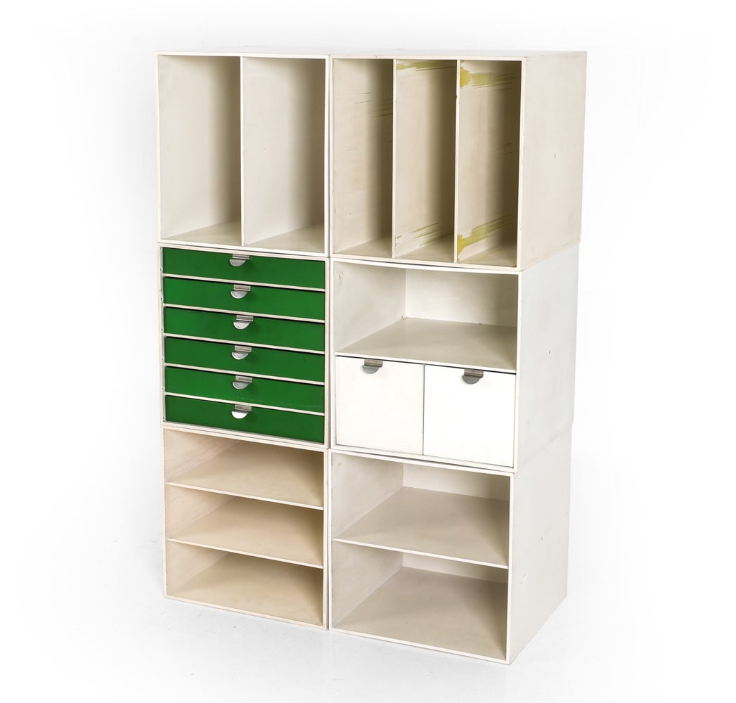 (6) RISTOMATTI RATIA PALASET PALANOX MODULAR CUBES: Designed by Ristomatti Ratia (a son of Marimekko founder) for Treston Oy. Modular storage system with Palaset cubes and Palanox organizer in painted plastic. Limited production for a few years in the