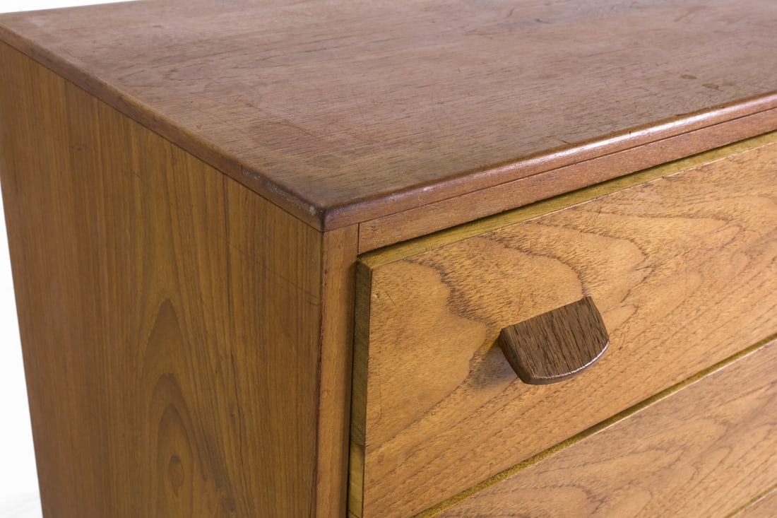 ATTR. POUL VOLTHER TEAK CHEST OF DRAWERS 1960S - 7