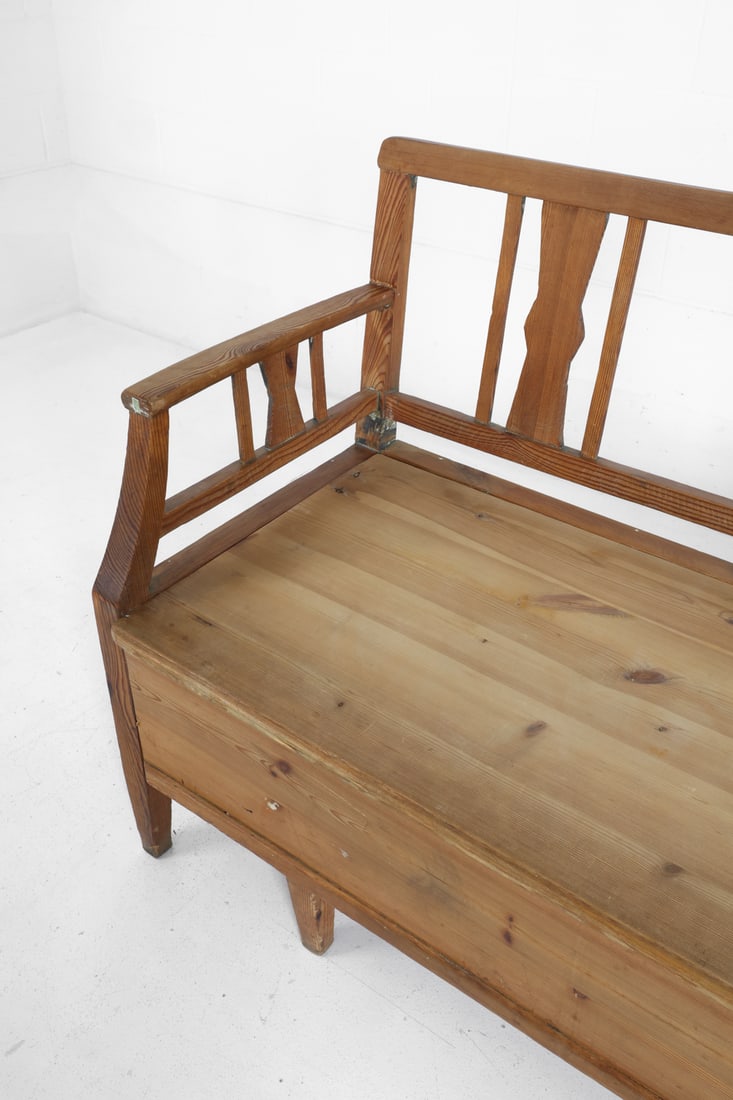 ANTIQUE SWEDISH PINE BENCH - 8