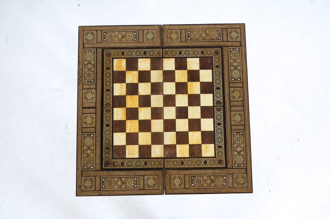 DAMASCUS CHESS AND BACKGAMMON GAMES TABLE - 6
