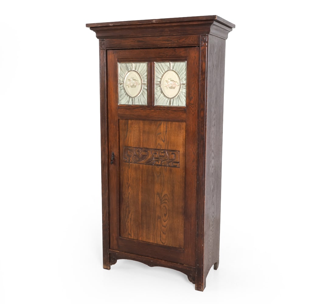 ANTIQUE OAK & GLASS CABINET: Dimensions: H 66" x W 33.5" x D 17.75" Condition: Losses, wear consistent with age and use. DA_59
