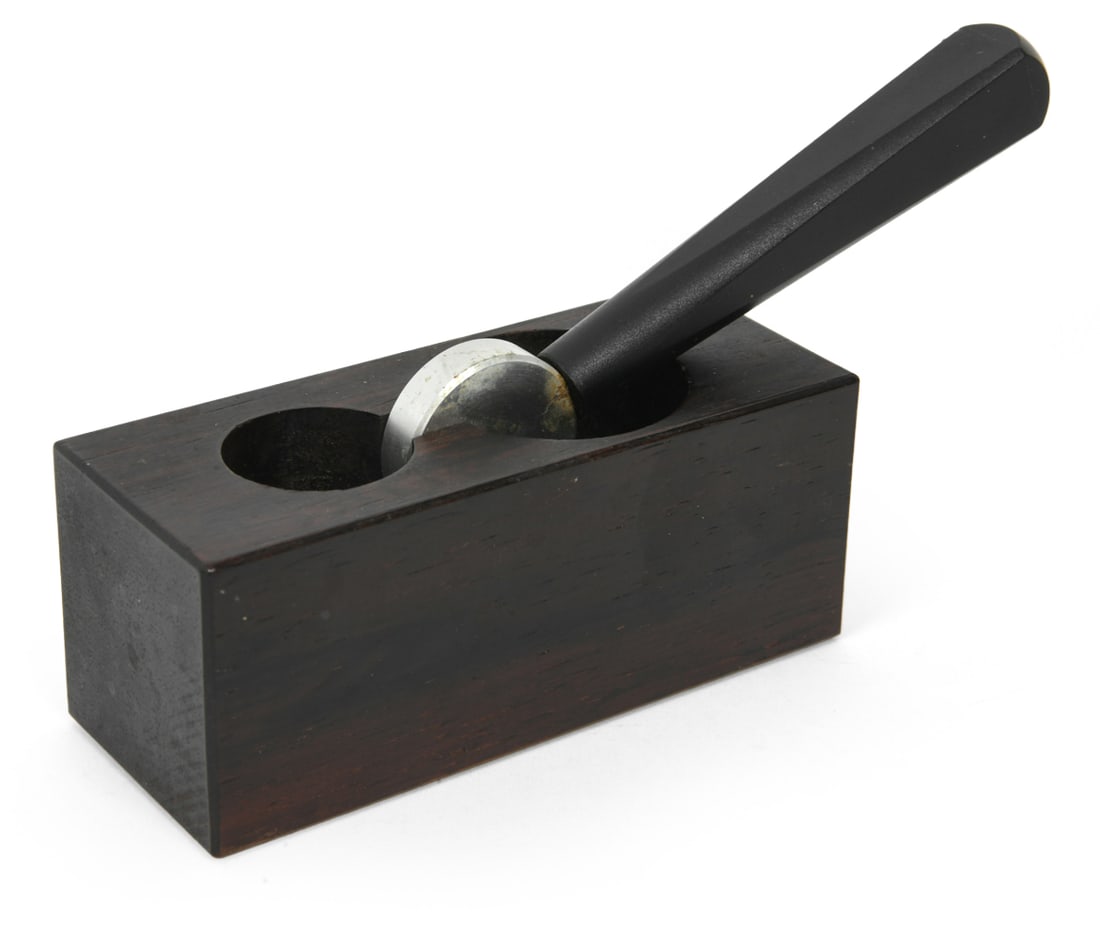 YUKSEL CAGLAR DANISH NUTCRACKER: Marked to side. Dimensions: H 3.75" x W 7" x D 1.75" Condition: Minor scuffs. DA_3
