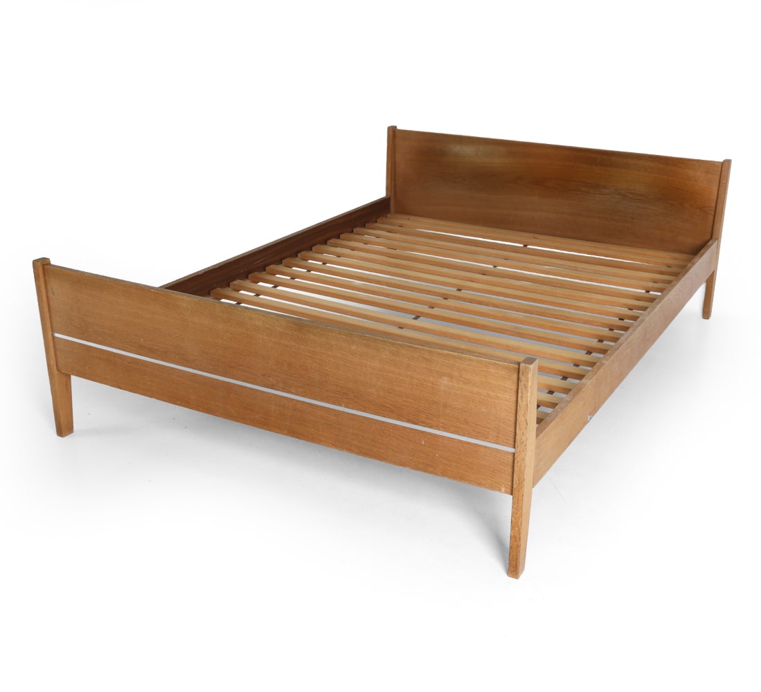 DANISH OAK QUEEN BEDFRAME MANNER OF WEGNER (1 of 17)