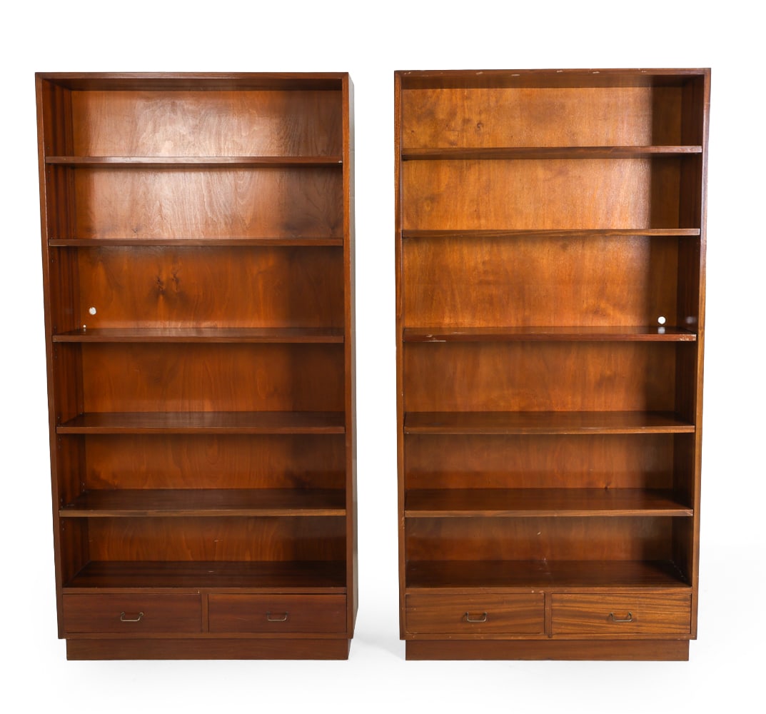 PAIR OF SCANDINAVIAN MAHOGANY BOOKCASES (1 of 16)