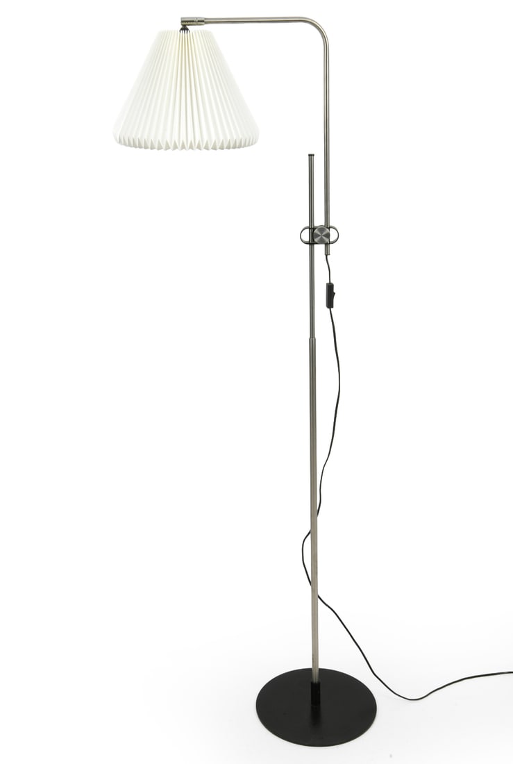 LE KLINT MODEL 231 DANISH FLOOR LAMP C. 1960S (1 of 11)