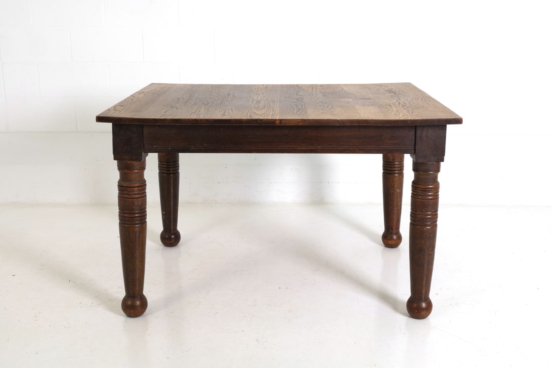ANTIQUE OAK EXTENSION DINING TABLE - 4