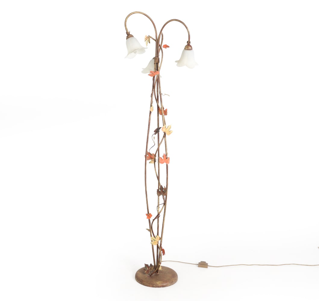 PAINTED IRON FLOOR LAMP (1 of 15)