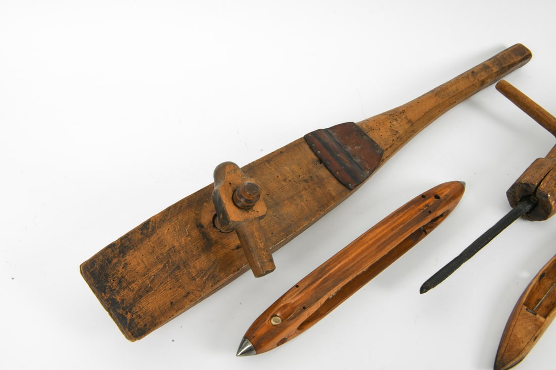 ANTIQUE PINE WORKBENCH TOOLS GROUPING - 7