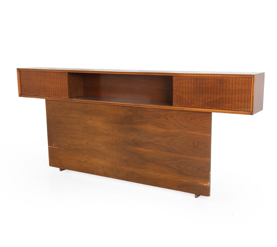 MID-CENTURY WALNUT QUEEN HEADBOARD (1 of 17)
