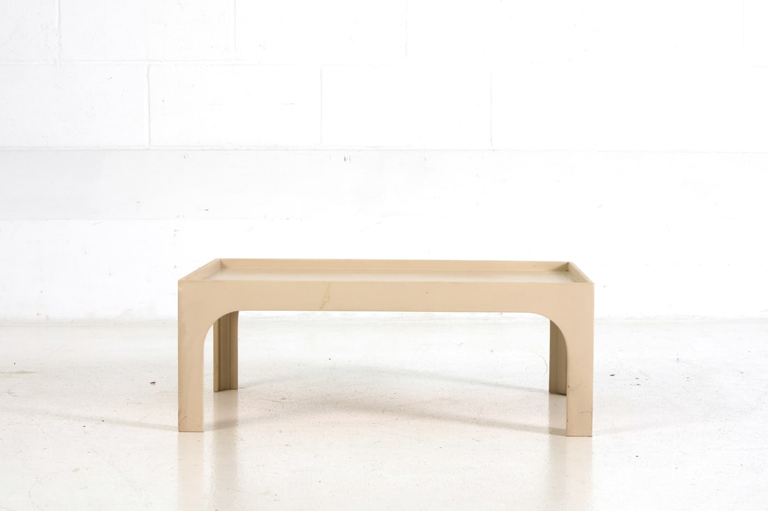 PAINTED WOODEN COFFEE TABLE - 3