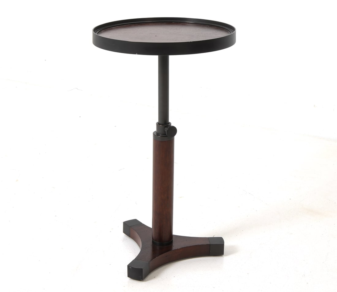 CONTEMPORARY TELESCOPING SIDE TABLE: Brass tone metal. Apparently unmarked. Dimensions: H 28" x Dia. 16" (top) Condition: Scuffs and nicks. Wear consistent with age and use.