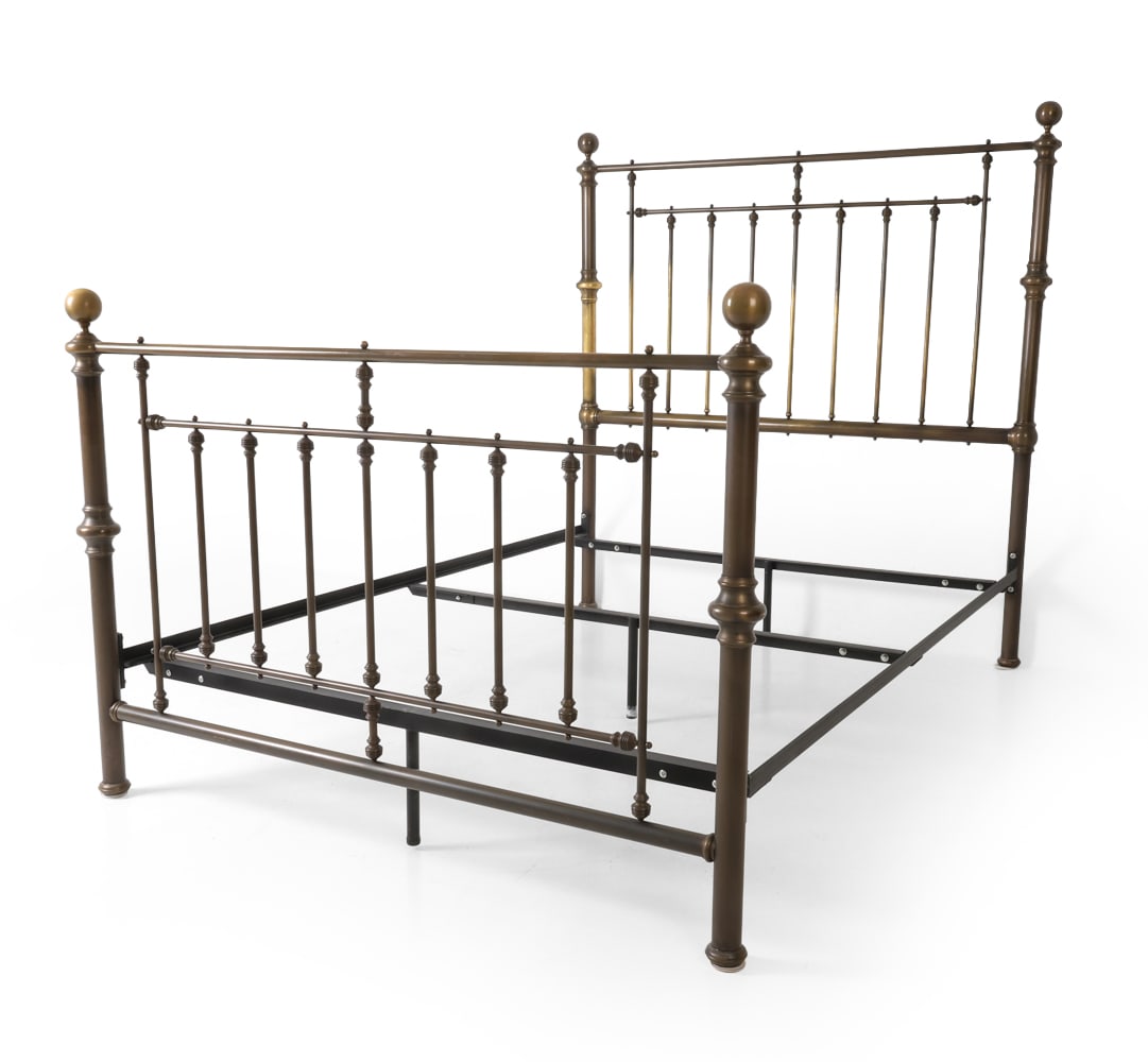 CHARLES P. ROGERS NYC BRASS QUEEN BED FRAME (1 of 15)