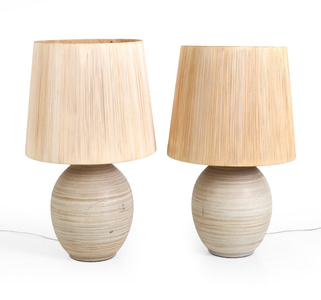 PAIR OF VINTAGE CERAMIC TABLE LAMPS (1 of 14)