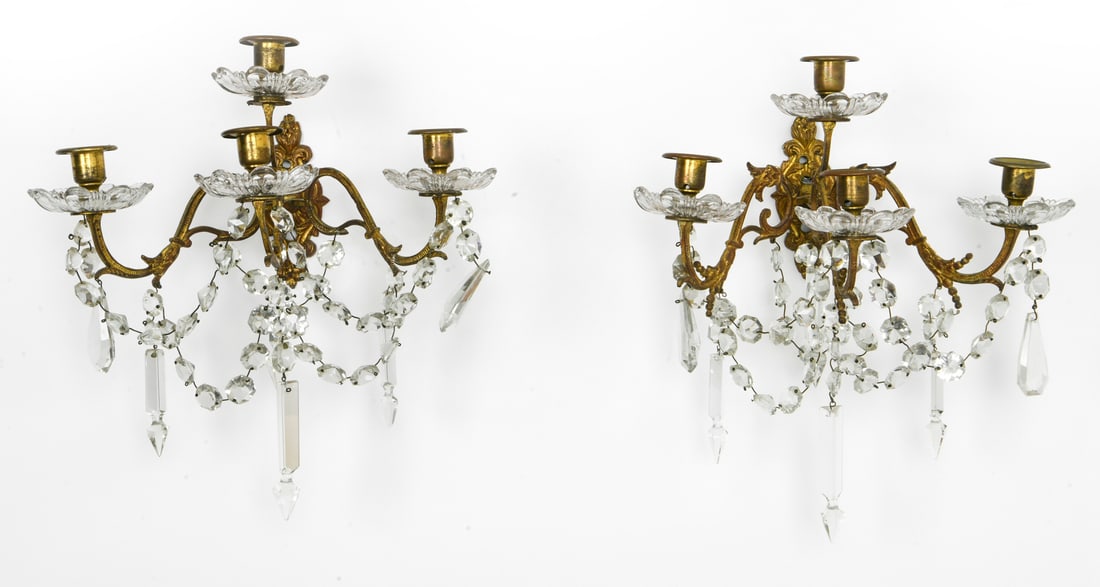 PAIR OF ANTIQUE LOUIS XV STYLE GILT BRONZE SCONCES (1 of 9)