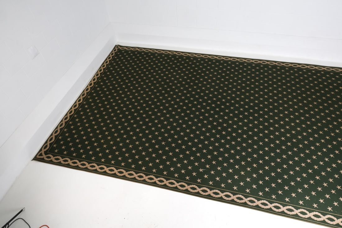 LARGE STARK CARPET - 3
