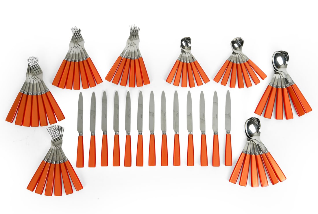 SABRE PARIS FLATWARE GROUPING (1 of 13)