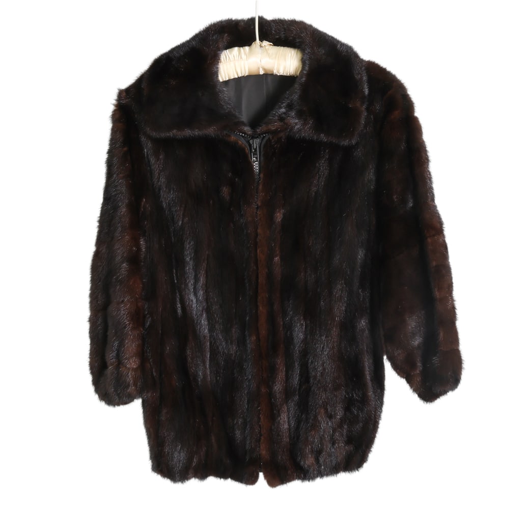 VINTAGE MINK FUR COAT (1 of 7)