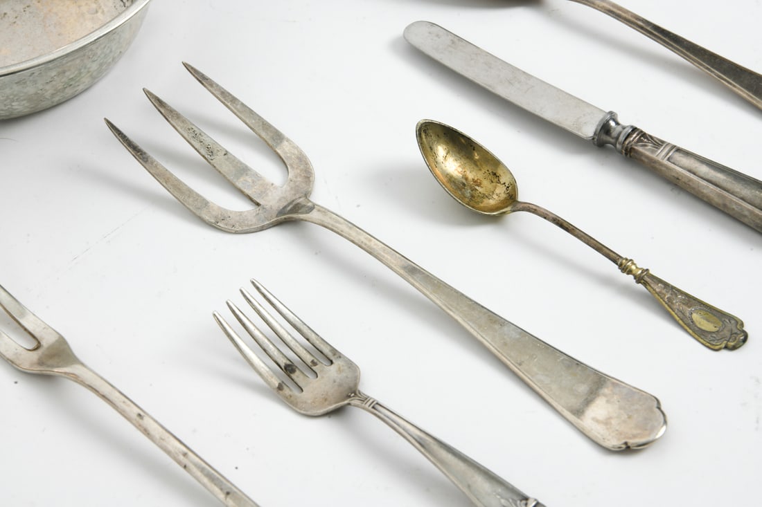 SILVER GROUPING - 4