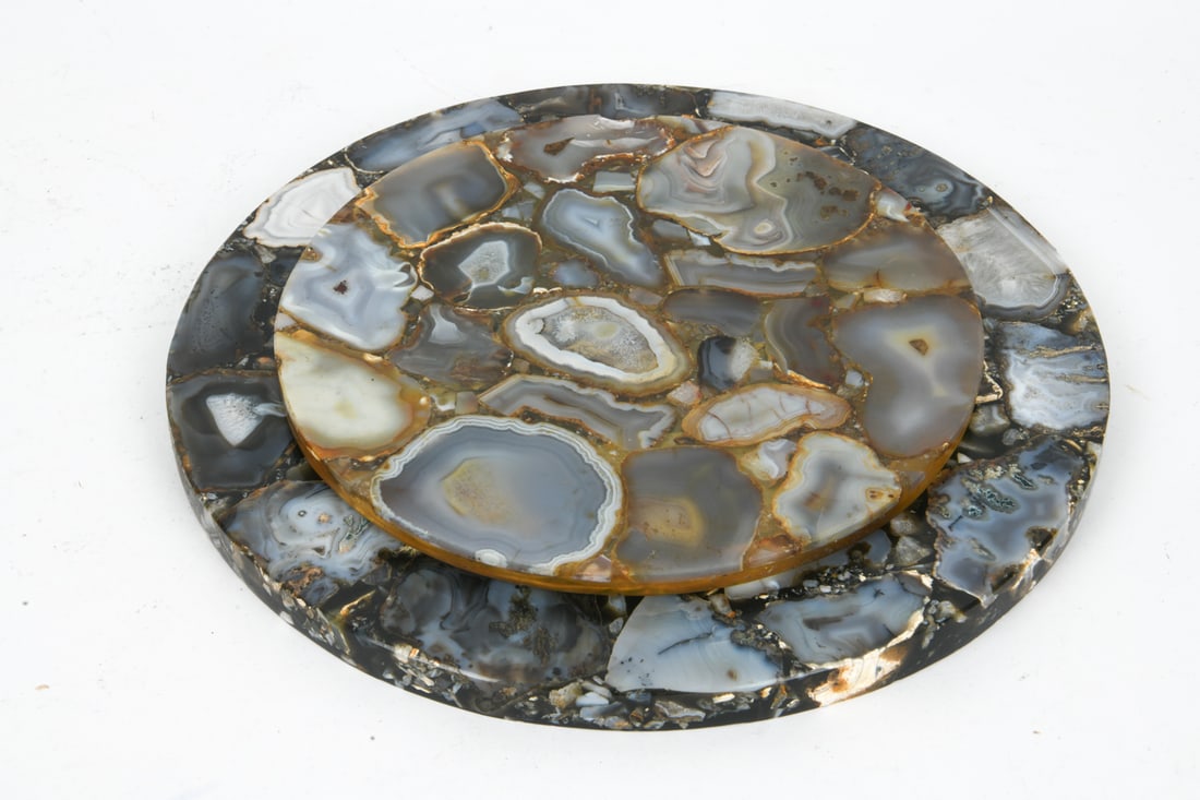 ROUND AGATE STONE TABLE TOPS - 11