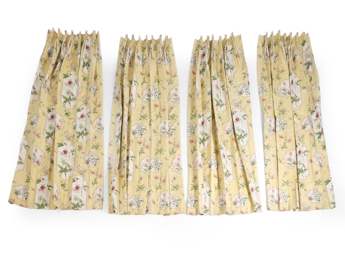 VINTAGE DRAPERY CURTAINS GROUPING: Includes (4) panels. 20th century. Dimensions: Each Panel L 94" x W 36". Condition: Light sun fading.