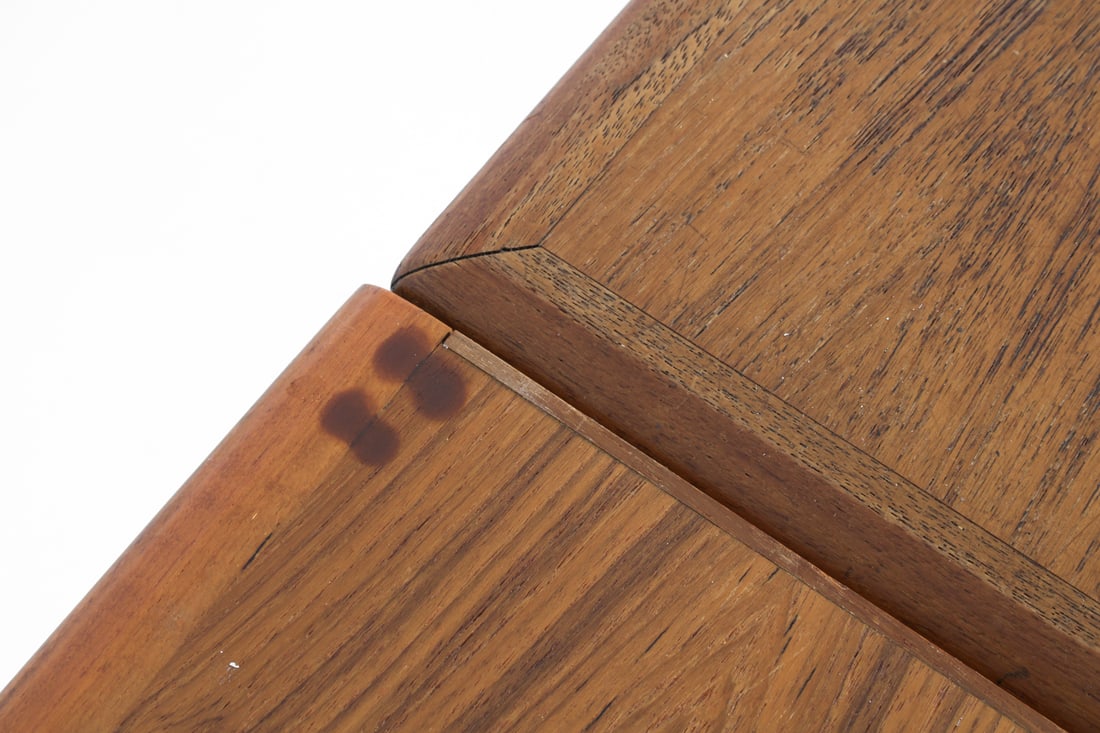 ARNE VODDER STYLE DANISH TEAK DINING TABLE - 10