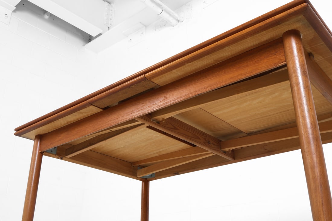 ARNE VODDER STYLE DANISH TEAK DINING TABLE - 16