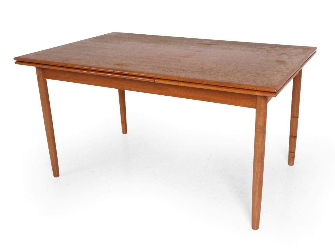 ARNE VODDER STYLE DANISH TEAK DINING TABLE (1 of 20)